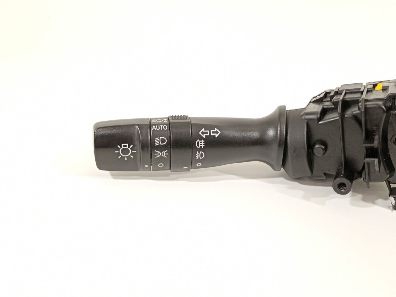 Recambio de mando luces para kia cee´d drive referencia OEM IAM 93410A2631  