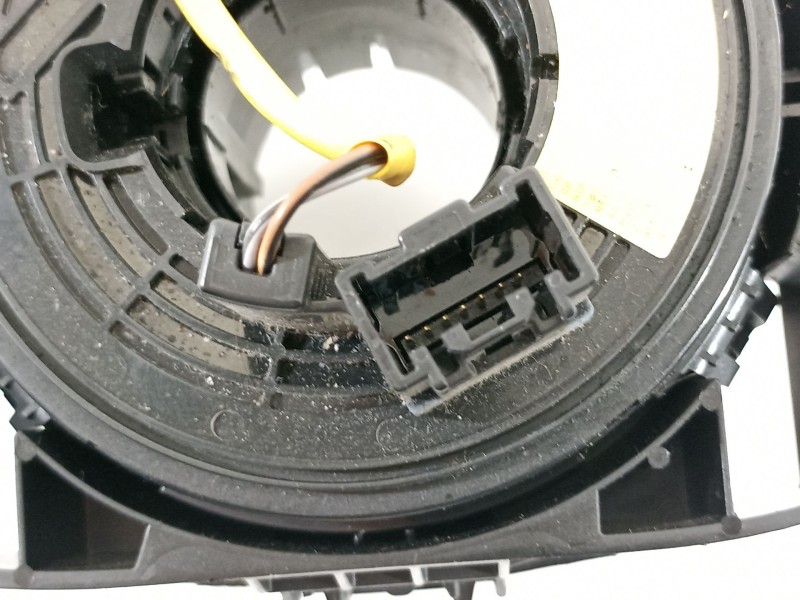 Recambio de anillo airbag para ford fiesta (cb1) ambiente referencia OEM IAM 8a6t13n064gf  