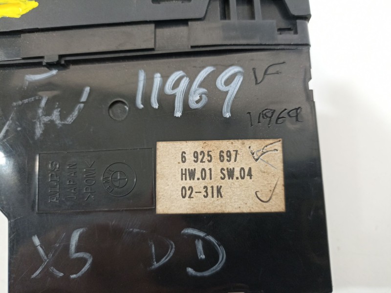 Recambio de mando elevalunas delantero derecho para bmw x5 (e53) 3.0d referencia OEM IAM 6925697  61316925697