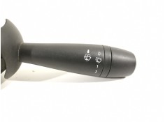 Recambio de mando limpia para dacia dokker ambiance referencia OEM IAM 681728631R   2