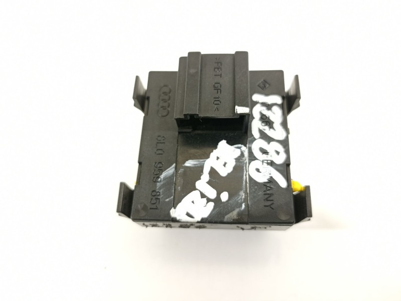 Recambio de mando elevalunas delantero izquierdo para audi a3 (8l) 1.8 t ambiente referencia OEM IAM 8L0959851  
