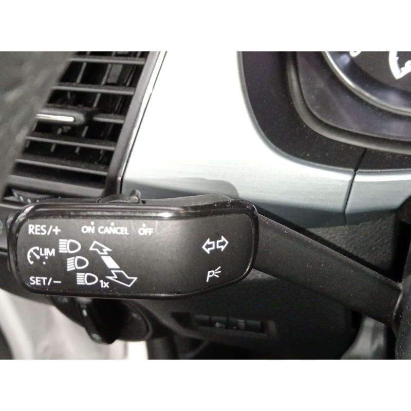 Recambio de mando intermitentes para skoda fabia combi active referencia OEM IAM   