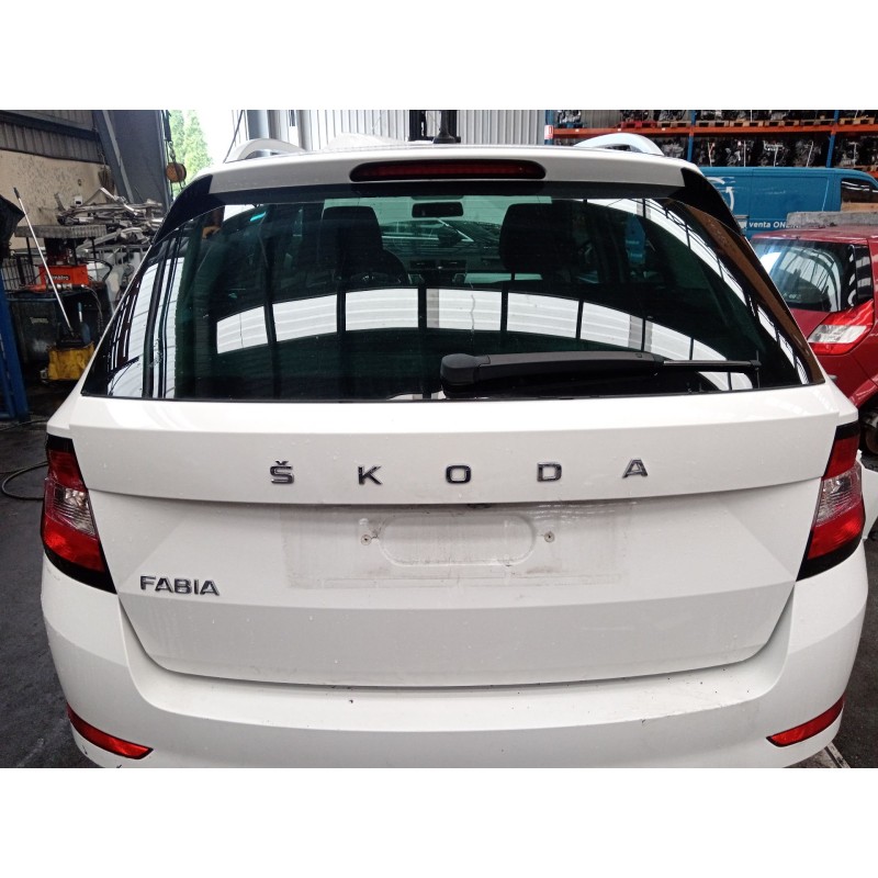 Recambio de porton trasero para skoda fabia combi active referencia OEM IAM   