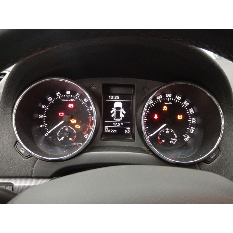 Recambio de cuadro instrumentos para skoda yeti active referencia OEM IAM   