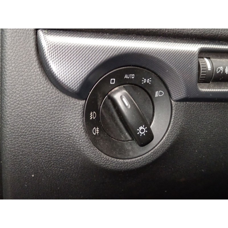 Recambio de mando luces para skoda yeti active referencia OEM IAM   