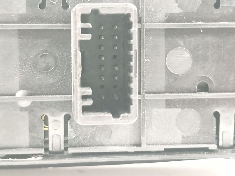 Recambio de mando elevalunas delantero izquierdo para renault laguna iii dynamique tomtom referencia OEM IAM 809610007R  