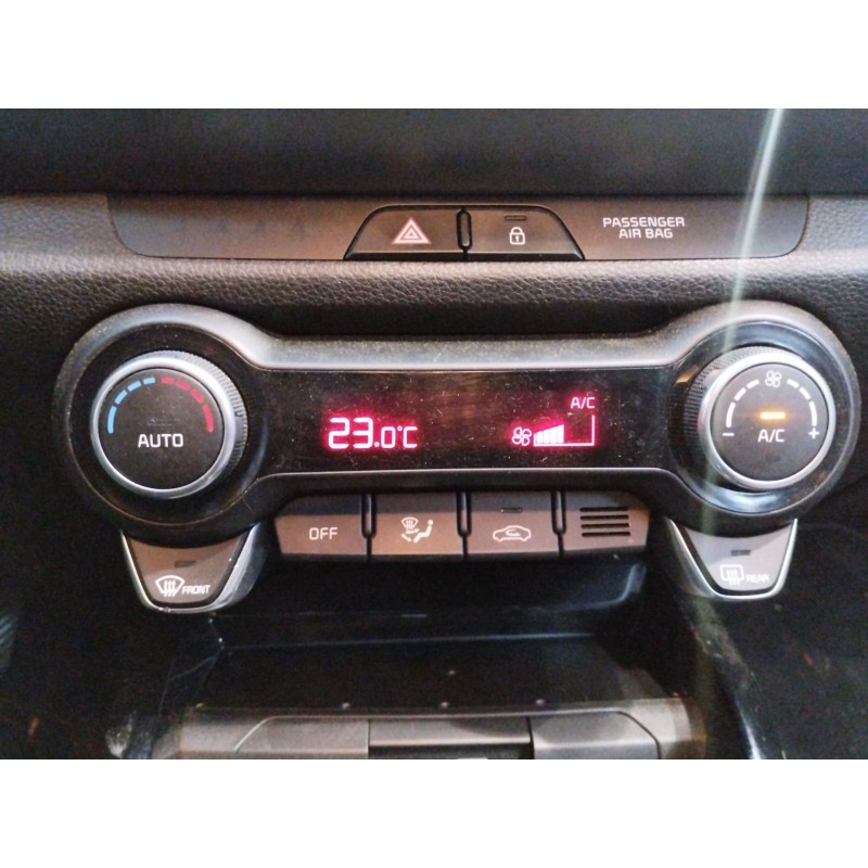 Recambio de mando climatizador para kia stonic (ybcuv) black edition referencia OEM IAM   