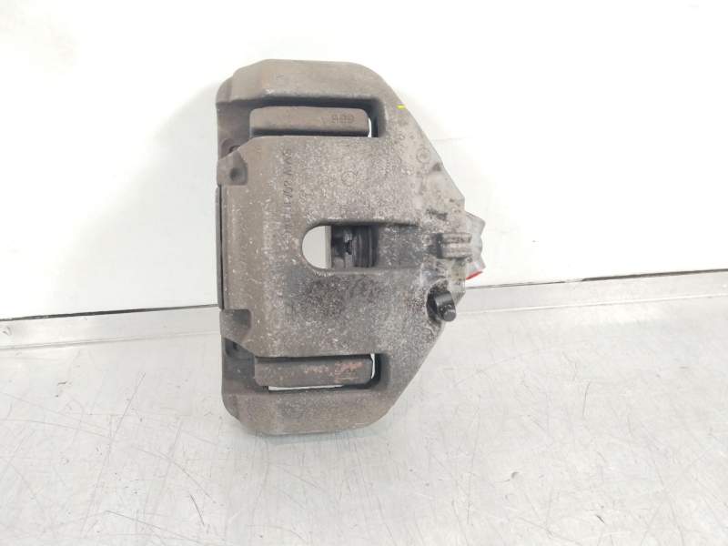 PINZA FRENO DELANTERA IZQUIERDA 34116792689 