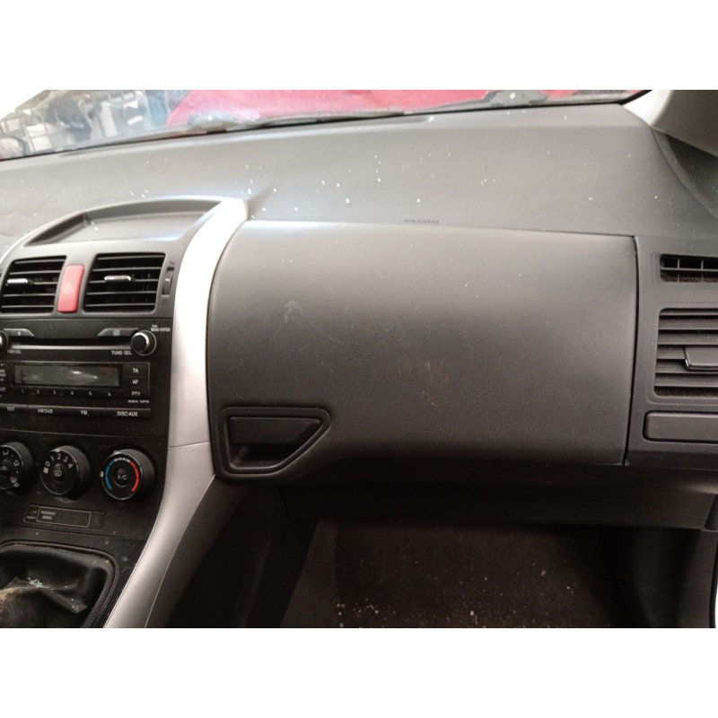 Recambio de guantera para toyota auris luna+ referencia OEM IAM   