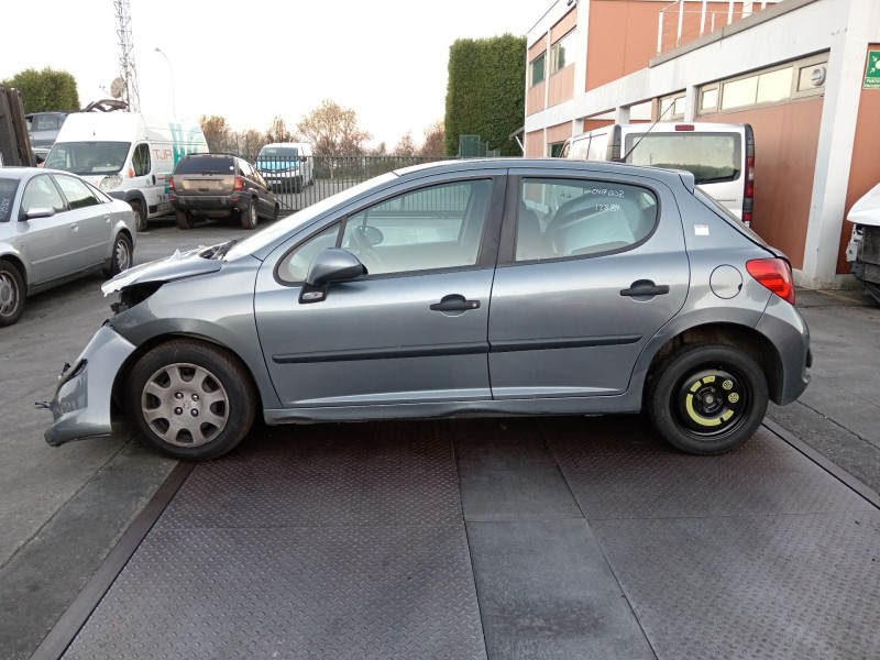 peugeot 207 del año 2008