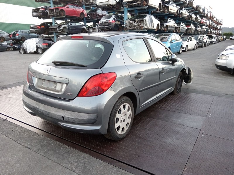 peugeot 207 del año 2008
