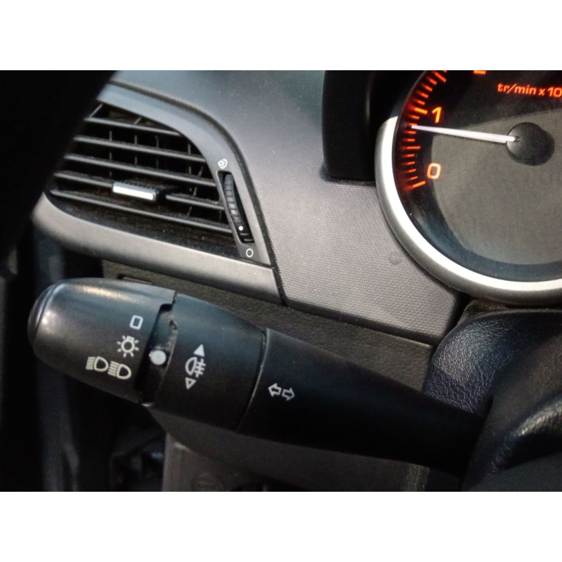 Recambio de mando luces para peugeot 207 confort referencia OEM IAM   