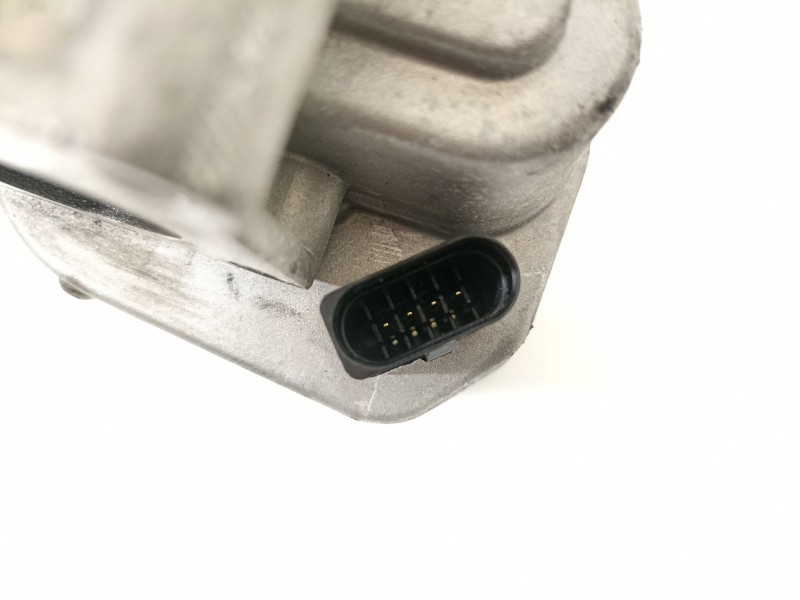 Recambio de caja mariposa para opel astra h berlina cosmo referencia OEM IAM 8973002310 240640038 