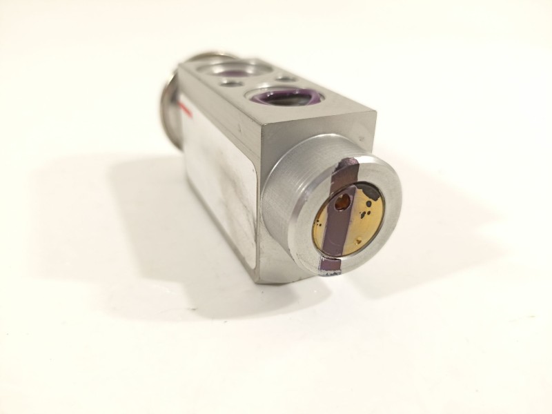 Recambio de valvula expansion para bmw x6 (e71) 3.5d referencia OEM IAM 64119187630  