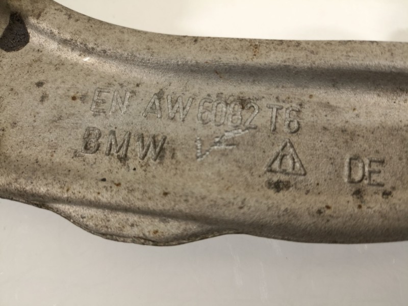 Recambio de brazo suspension superior delantero izquierdo para bmw x6 (e71) 3.5d referencia OEM IAM 31126863333  608216