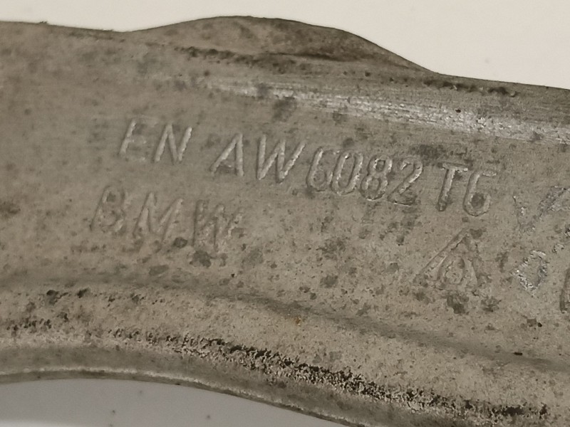 Recambio de brazo suspension superior delantero derecho para bmw x6 (e71) 3.5d referencia OEM IAM 31126863334  AW6082T6