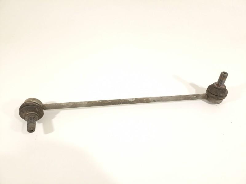 Recambio de bieleta estabilizadora delantera derecha para volkswagen golf vii lim. gte referencia OEM IAM 5Q0411315A  