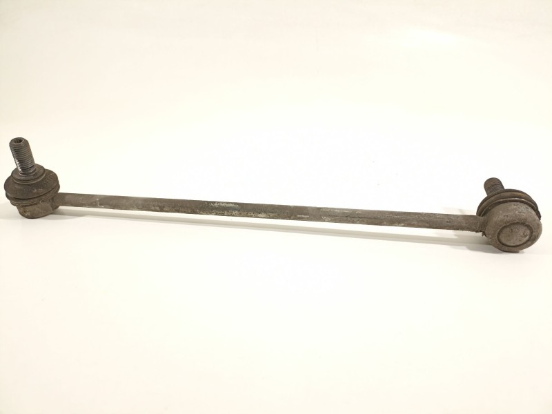 Recambio de bieleta estabilizadora delantera derecha para volkswagen golf vii lim. gte referencia OEM IAM 5Q0411315A  