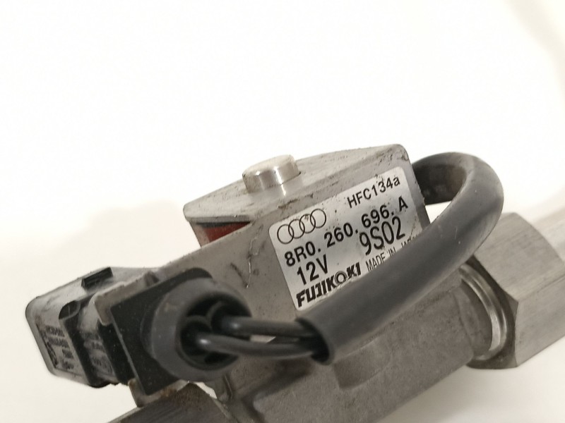 Recambio de tubo aire acondicionado para volkswagen golf vii lim. gte referencia OEM IAM 5Q1816738G  8R0260696A