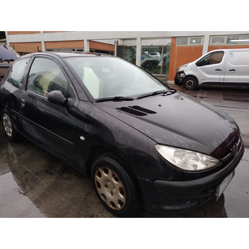 peugeot 206 sedán del año 2004