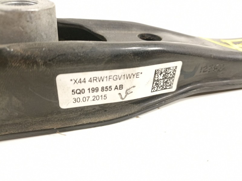 Recambio de soporte motor trasero para volkswagen golf vii lim. gte referencia OEM IAM 5Q0199855AB  