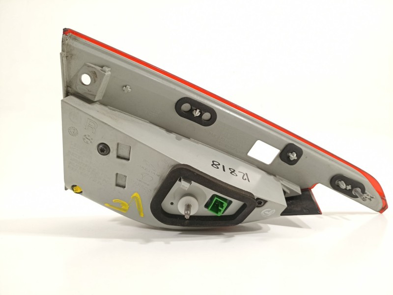 Recambio de piloto trasero derecho en porton para jaguar xf r-sport referencia OEM IAM gx6315k272af  