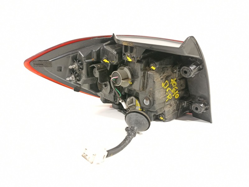 Recambio de piloto trasero derecho para hyundai i30 (pd) essence referencia OEM IAM 92402g30  