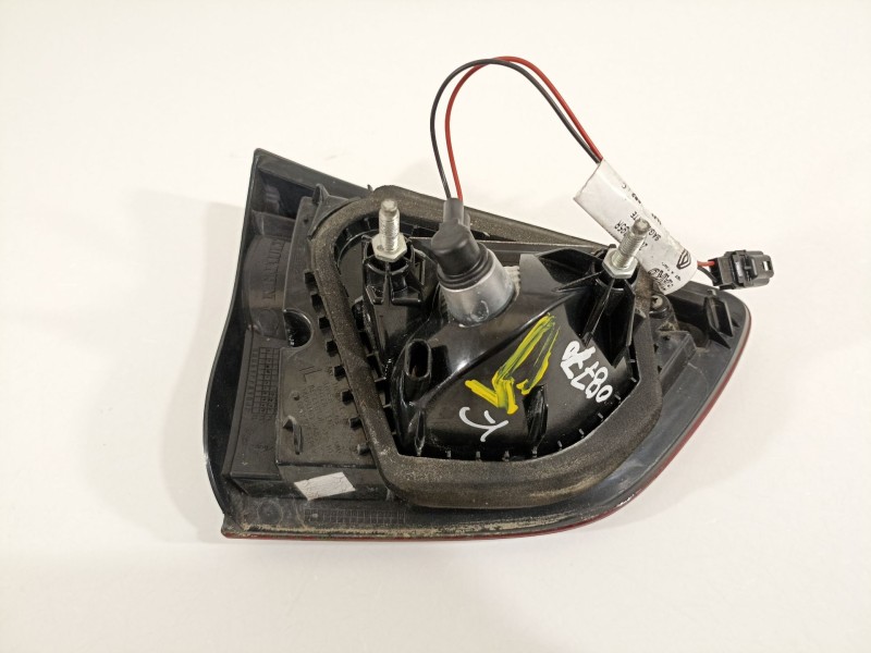 Recambio de piloto trasero derecho en porton para renault clio iv grandtour dynamique referencia OEM IAM 265502395R  20535748