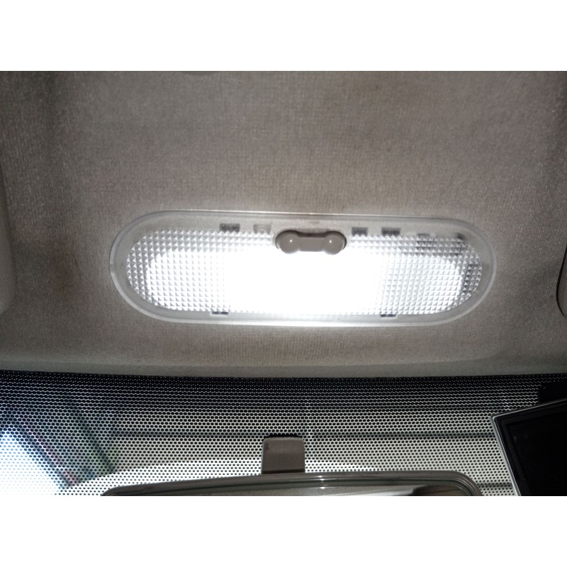 Recambio de luz interior para dacia lodgy comfort referencia OEM IAM   