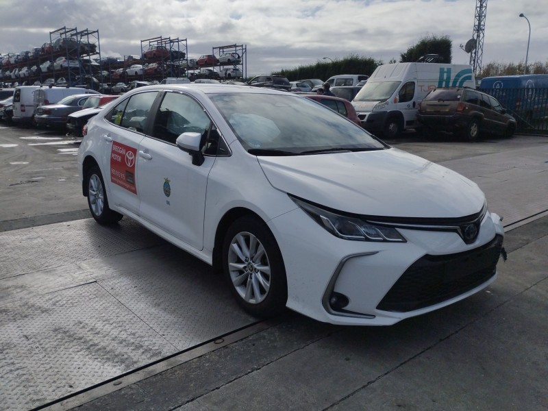 toyota corolla e21 del año 2023
