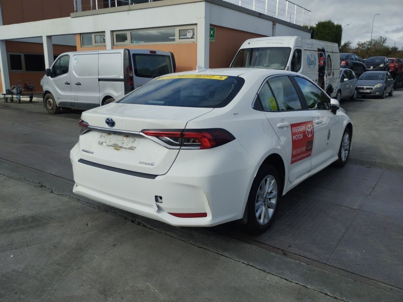 toyota corolla e21 del año 2023