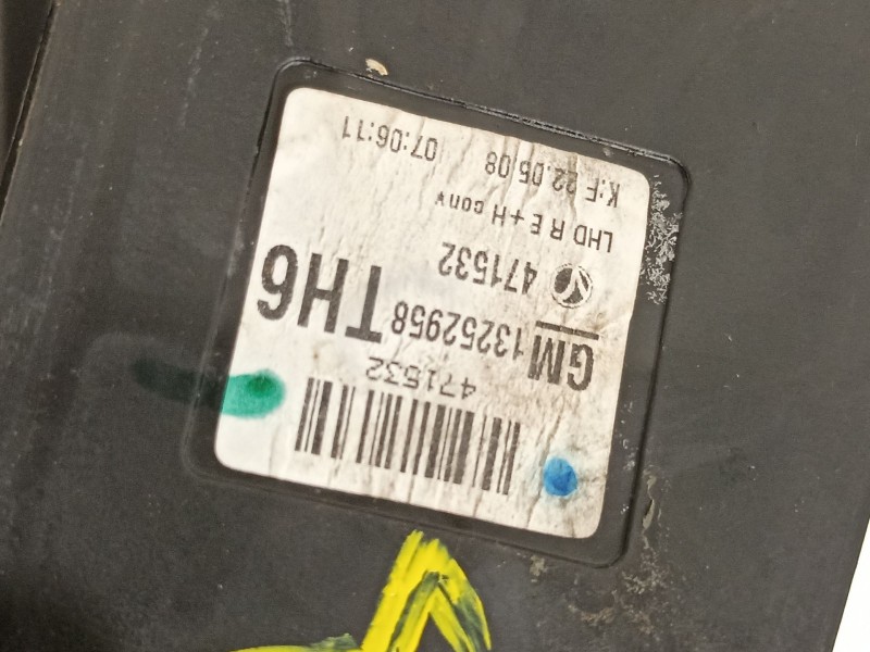 Recambio de retrovisor derecho para opel zafira b cosmo referencia OEM IAM 13252958  