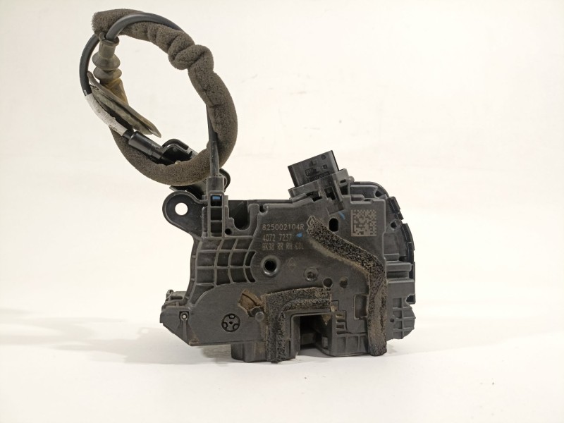 Recambio de cerradura puerta trasera derecha para renault clio iv grandtour dynamique referencia OEM IAM 825008517R  