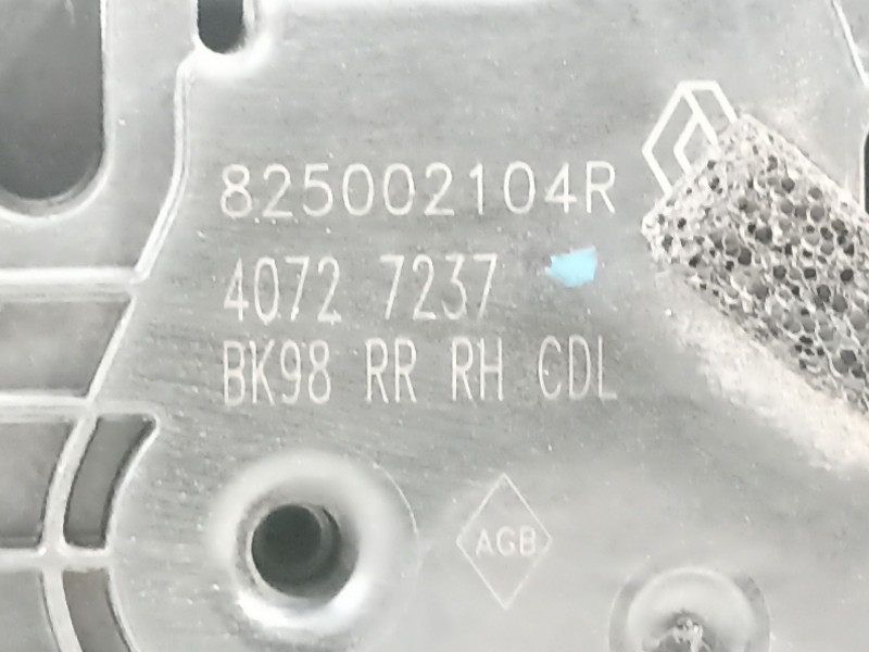 Recambio de cerradura puerta trasera derecha para renault clio iv grandtour dynamique referencia OEM IAM 825008517R  