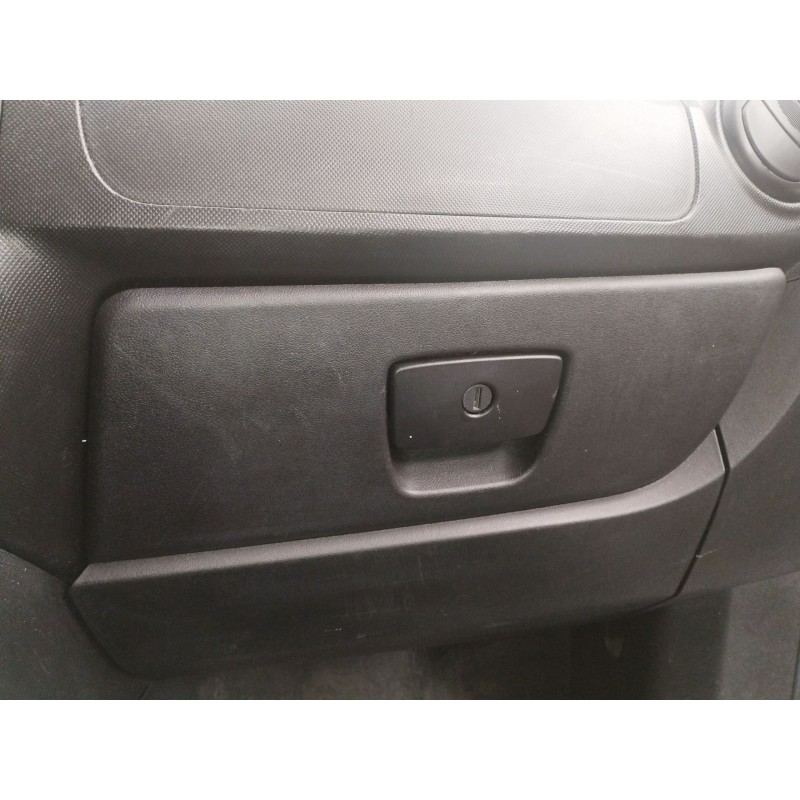 Recambio de guantera para peugeot bipper avantage referencia OEM IAM   