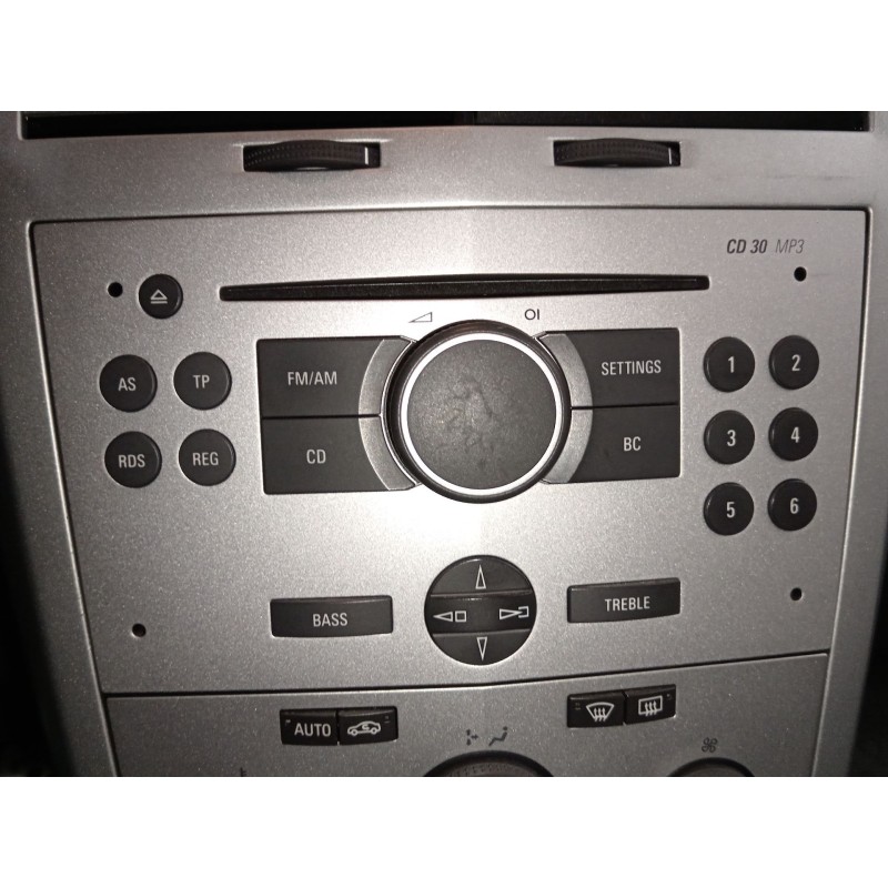 Recambio de sistema audio / radio cd para opel astra gtc cosmo referencia OEM IAM   