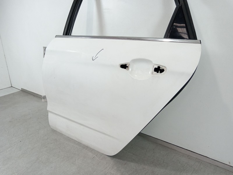 Recambio de puerta trasera izquierda para citroën c4 lim. business referencia OEM IAM   