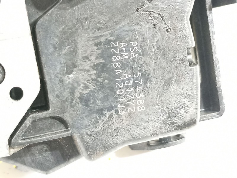 Recambio de cerradura puerta delantera izquierda para citroën c5 berlina premier referencia OEM IAM 9800618480  574388