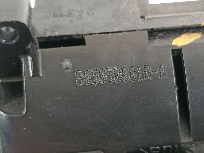 Recambio de cerradura puerta delantera izquierda para renault megane iii berlina 5 p dynamique referencia OEM IAM 305030001R  