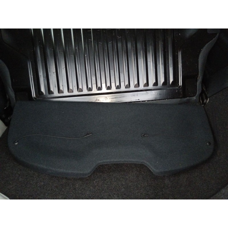 Recambio de bandeja trasera para ford ka (ccu) grand prix iii referencia OEM IAM   