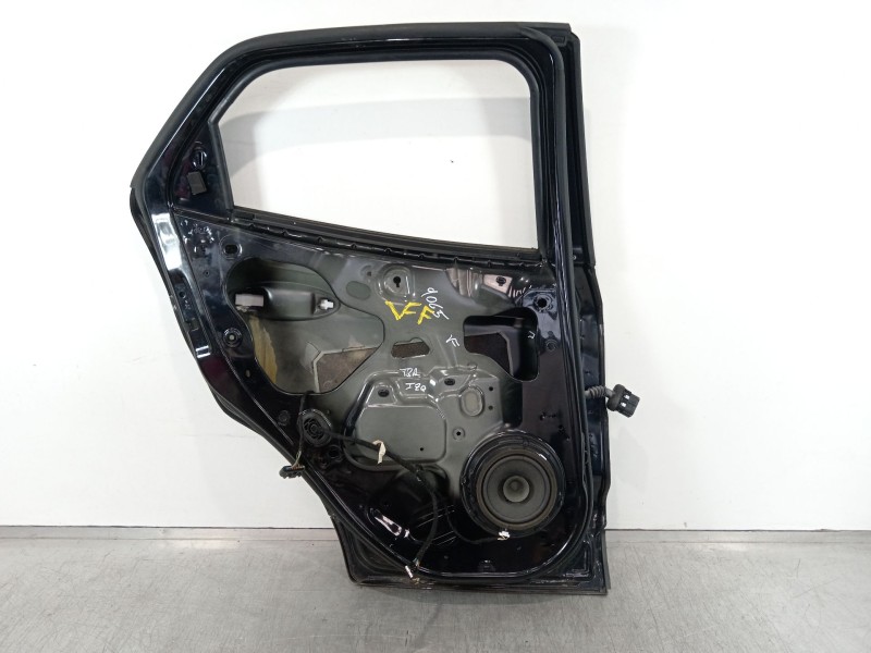 Recambio de puerta trasera izquierda para ford ecosport titanium referencia OEM IAM   