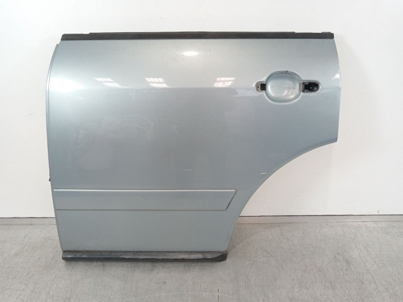 Recambio de puerta trasera izquierda para audi a2 (8z) 1.4 tdi (55kw) referencia OEM IAM   