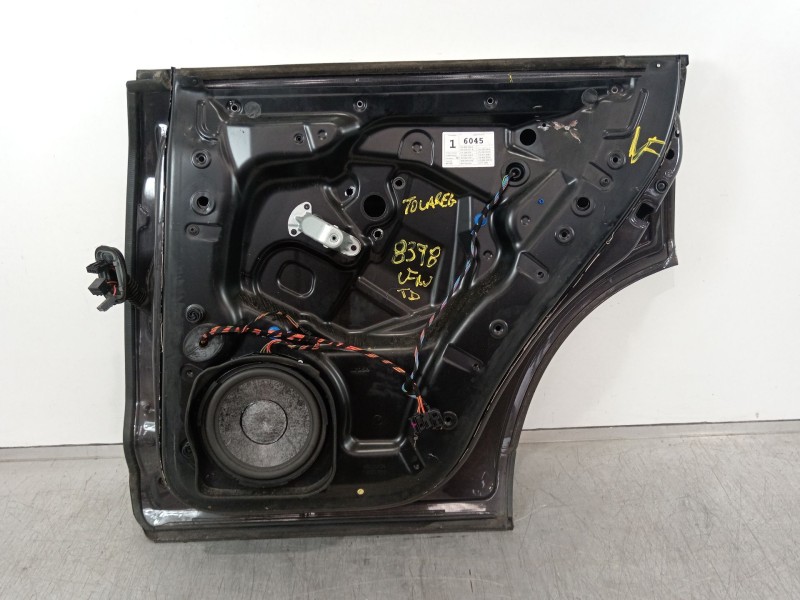 Recambio de puerta trasera derecha para volkswagen touareg (7l6) v6 tdi individual referencia OEM IAM   