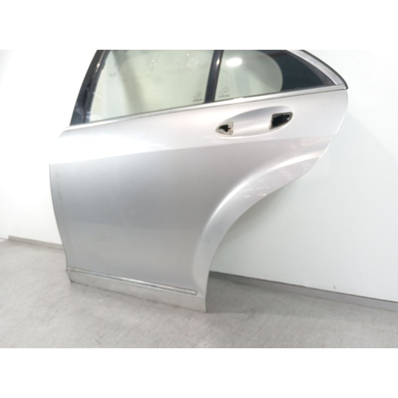 Recambio de puerta trasera izquierda para mercedes-benz clase s (w221) berlina 350 (221.056) referencia OEM IAM A221  