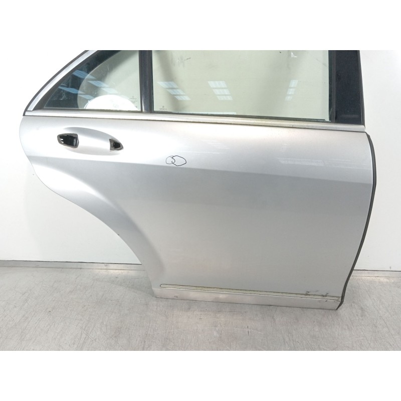 Recambio de puerta trasera derecha para mercedes-benz clase s (w221) berlina 350 (221.056) referencia OEM IAM A221  