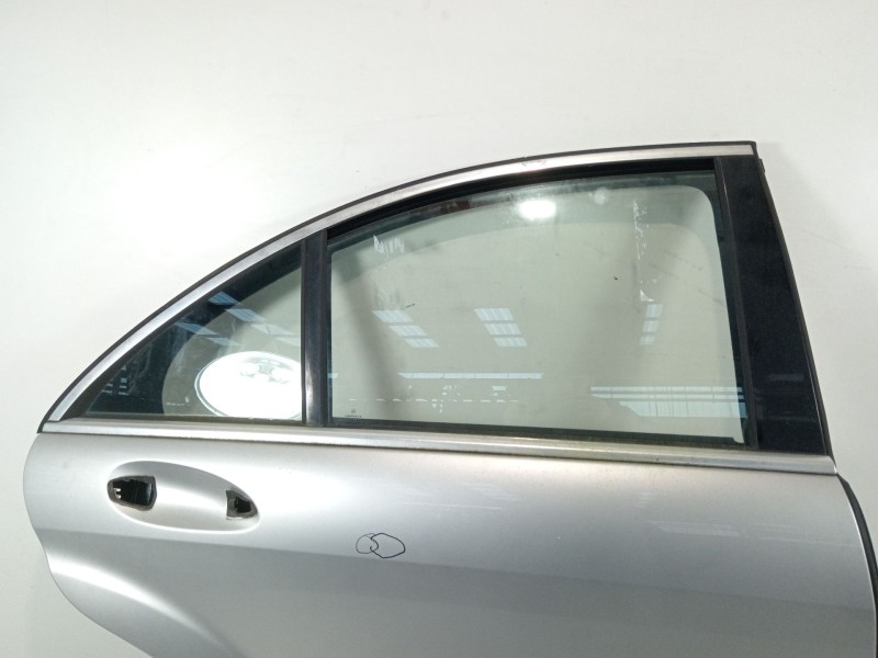 Recambio de puerta trasera derecha para mercedes-benz clase s (w221) berlina 350 (221.056) referencia OEM IAM A221  