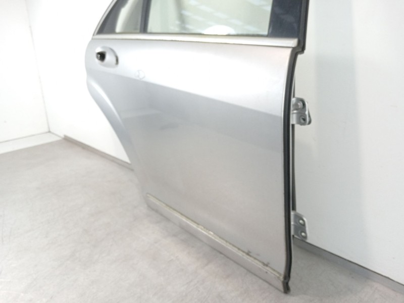 Recambio de puerta trasera derecha para mercedes-benz clase s (w221) berlina 350 (221.056) referencia OEM IAM A221  