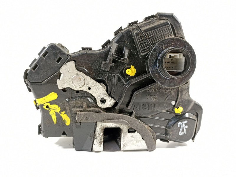 Recambio de cerradura puerta delantera derecha para toyota auris active referencia OEM IAM 6903002220  