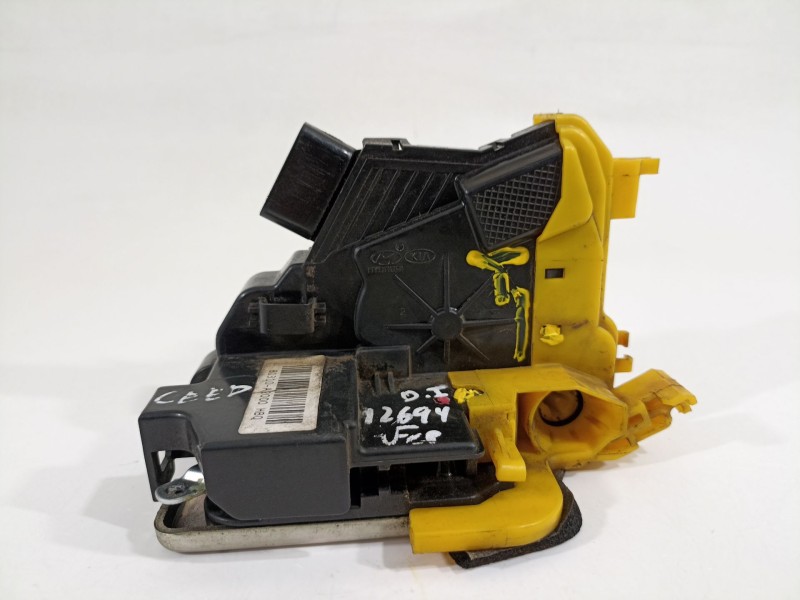 Recambio de cerradura puerta delantera izquierda para kia cee´d spirit referencia OEM IAM 81310A2000  