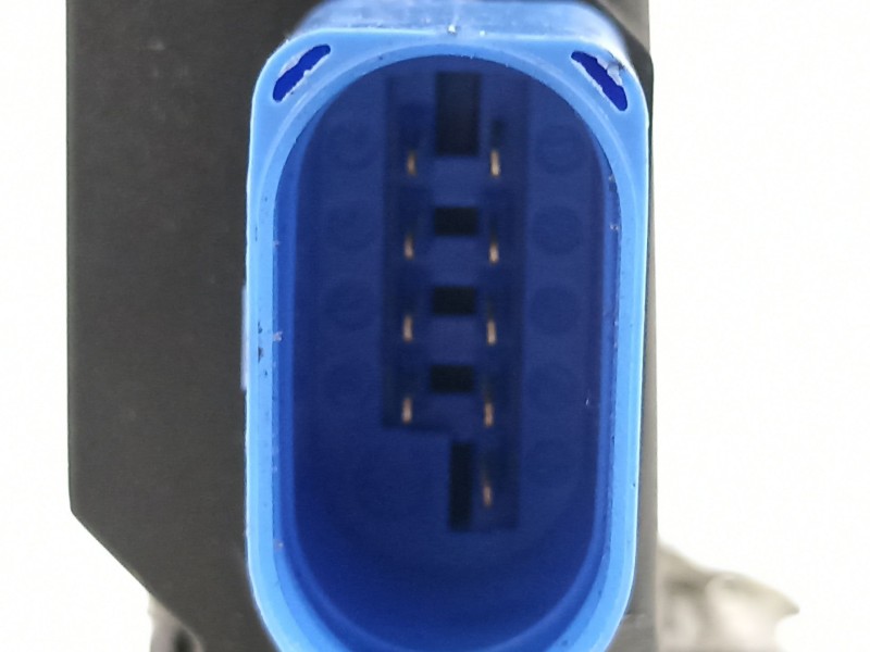 Recambio de cerradura puerta delantera izquierda para volkswagen touareg (7l6) v6 tdi individual referencia OEM IAM 3D1837015AB 